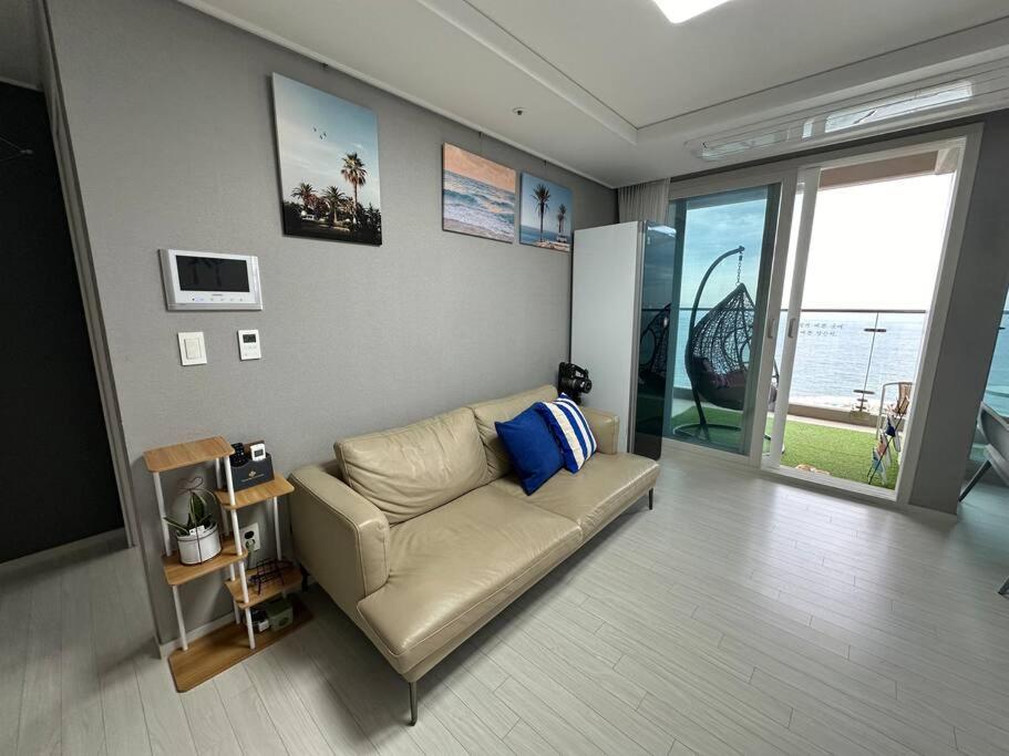 The Gangneung Ocean Stay Exterior photo